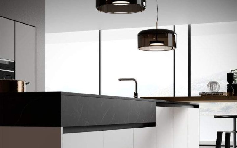 cucina-in-vetro-design-moderno-arredo3-glass-720x494